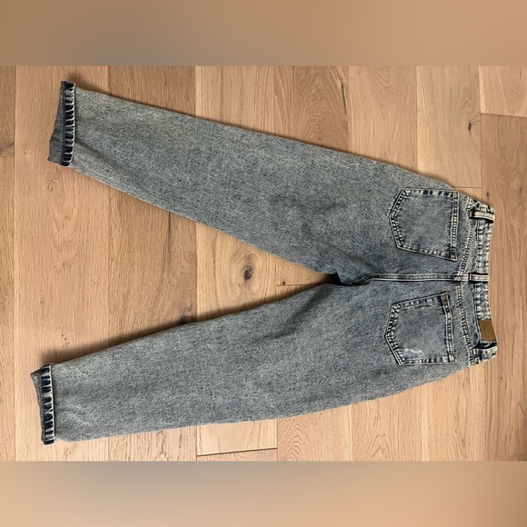 Dark blue washed jeans with rips - Picture 2 of 4